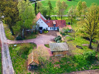 Charmantes Bauernhaus mit Gewerbeeinheit und weitläufigem Grundstück in Affinghausen