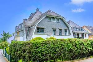 Liebhaberobjekt - Denkmalgeschütze Stadtvilla (Doppelhaushälfte) in Limburg Stadt – Die vollständige Adresse der Immobilie erhältst du vom Anbieter., 65549 Limburg an der Lahn – Vorschaubild 3