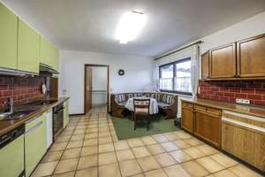Ebenerdiges Wohnen! Walmdach-Bungalow in beliebter Lage – Die vollständige Adresse der Immobilie erhältst du vom Anbieter., 64405 Fischbachtal – Vorschaubild 9