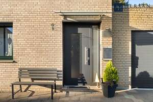 Freistehendes Einfamilienhaus mit drei Garagen und Wintergarten - Mehrgenerationenhaus geeignet! – Die vollständige Adresse der Immobilie erhältst du vom Anbieter., 52382 Niederzier – Vorschaubild 14