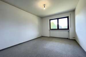 Sehr großes Einfamilienhaus mit unverbaubarer Aussichtslage in Grenzach – Die vollständige Adresse der Immobilie erhältst du vom Anbieter., 79639 Grenzach-Wyhlen – Vorschaubild 17