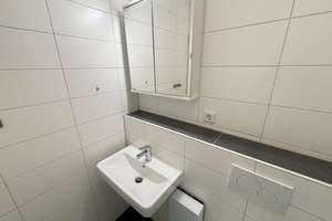 NAHE MÖGELDORFER PLÄRRER UND TIERGARTEN: 2-ZIMMER-ETW MIT SÜDLOGGIA, EBK UND 2 AUSSEN-STELLPLÄTZEN – Ostendstraße 212, 90482 Mögeldorf, Nürnberg – Vorschaubild 14