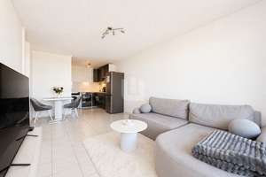 WINDISCH IMMOBILIEN - Vermietete 2-Zimmerwohnung im 12. OG im Olympiadorf – Die vollständige Adresse der Immobilie erhältst du vom Anbieter., 80809 Am Riesenfeld, München – Vorschaubild 6
