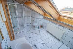 Großzügiges Landhaus mit Traumaussicht! – Die vollständige Adresse der Immobilie erhältst du vom Anbieter., 83416 Saaldorf-Surheim – Vorschaubild 12