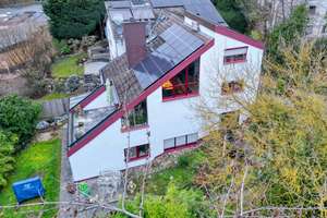Einfamilienhaus mit Einliegerwohnung Feldrandlage – Die vollständige Adresse der Immobilie erhältst du vom Anbieter., 61381 Friedrichsdorf – Vorschaubild 2