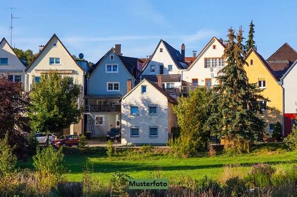 3-Zimmer-Wohnung mit Pkw-Stellplatz - provisionsfrei, Essen – Bild 1