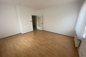 Südstadt - 10 Gehminuten zum Aegi, freie 3 Zi.-Wohnung, nette 70 m² Wohnfl., Balkon, 2.OG, 249.000 € – Die vollständige Adresse der Immobilie erhältst du vom Anbieter., 30171 Südstadt, Hannover – Vorschaubild 4