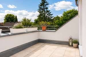  Über den Dächern von Fasangarten:  Stylische DG-Wohnung mit 3-Zimmern XL-Deckenhöhe und Südterrasse – Die vollständige Adresse der Immobilie erhältst du vom Anbieter., 81549 Südgiesing, München – Vorschaubild 7