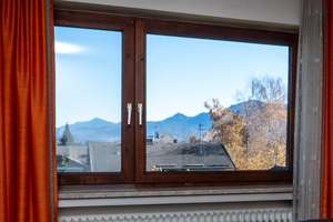 Nähe Murnau: Mehrfamilienhaus mit Gestaltungspotential und weiterer Bebauungsmöglichkeit – Die vollständige Adresse der Immobilie erhältst du vom Anbieter., 82418 Murnau am Staffelsee – Vorschaubild 9