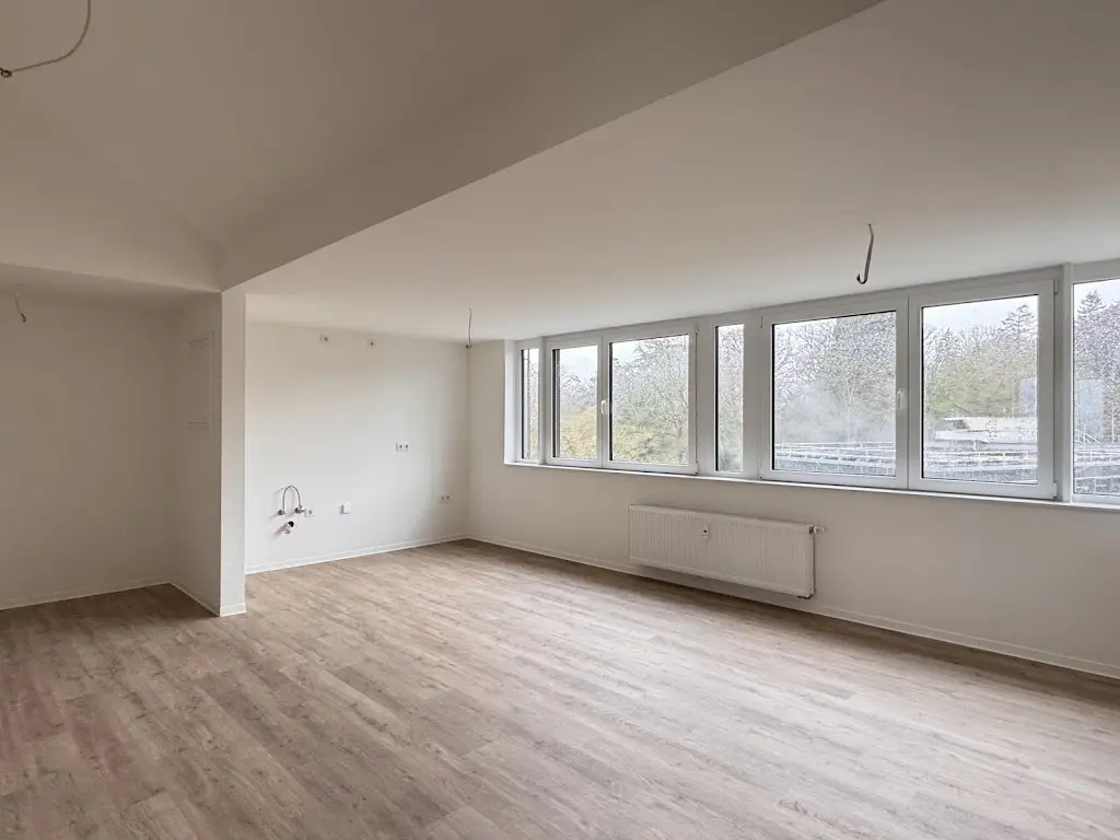 Charmante Dachgeschosswohnung mit Balkon - Photo 1