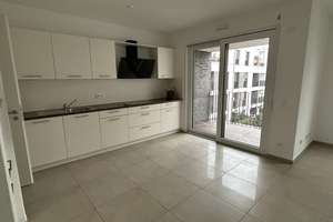 Moderne 2-Zimmerwohnung mit Balkon und EBK in Kriftel