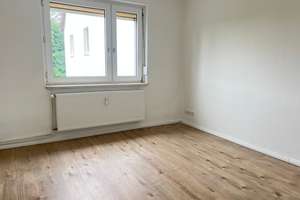 Stilvolle 2,5-Zimmerwohnung in ruhiger und zentraler Lage von SZ-Bad! – Robert-Koch-Platz 12, 38259 Salzgitter-Bad, Salzgitter – Vorschaubild 3