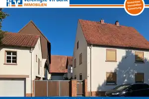 Zwei Wohnhäuser mit Scheune und Nebengebäuden – Rhein-Pfalz-Kreis – Vorschaubild 1