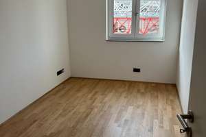 Wunderschöne neue Wohnung mit Garten, hochwertiger  Nolte Küche und direkt in Darmstadt – Die vollständige Adresse der Immobilie erhältst du vom Anbieter., 64285 Mitte, Darmstadt – Vorschaubild 11