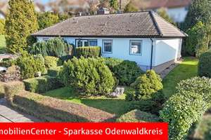 Gepflegter Bungalow mit großem, eingewachsenem Garten in attraktiver Wohnlage von Reichelsheim – Die vollständige Adresse der Immobilie erhältst du vom Anbieter., 64385 Reichelsheim (Odenwald) – Vorschaubild 1