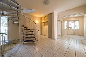Ansprechendes Einfamilienhaus mit Doppelgarage in Eversten – Die vollständige Adresse der Immobilie erhältst du vom Anbieter., 26131 Eversten, Oldenburg (Oldenburg) – Vorschaubild 5