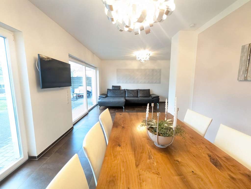 Immobilie in Kottweiler-Schwanden - Moderne DHH mit Loft-Charakter, traumhafter Terrasse und idyllischem Garten in Kottweiler - Bild 0