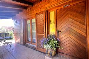 Idyllisches Refugium mit Alpen-Charme: Kleines Einfamilienhaus auf traumhaftem Gartengrundstück – Die vollständige Adresse der Immobilie erhältst du vom Anbieter., 88364 Wolfegg – Vorschaubild 2