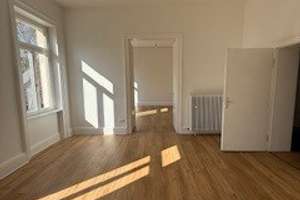 kernsanierte 4 Zimmer Altbau Wohnung mit Balkon zu vermieten – Rheinstraße 89, 65185 Mitte, Wiesbaden – Vorschaubild 3