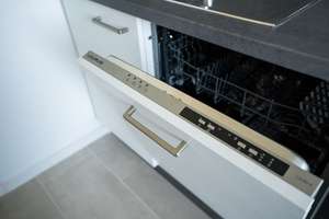 Hochwertig modernisiert! Inklusive EBK & Balkon – Grenzstraße 10, 4288 Holzhausen, Leipzig – Vorschaubild 2