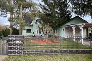 Familienfreundliches Einfamilienhaus in Bestlage von Brieselang, nähe Havelkanal! – Die vollständige Adresse der Immobilie erhältst du vom Anbieter., 14656 Brieselang – Vorschaubild 2