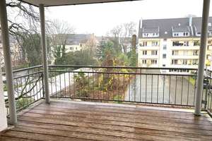 Gerresheim: Stilvolle 3-Zimmer-Wohnung mit Süd-Loggia und Aufzug in begehrter Lage – Die vollständige Adresse der Immobilie erhältst du vom Anbieter., 40625 Gerresheim, Düsseldorf – Vorschaubild 9