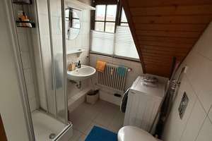 Charmante 2-Zimmer-Dachgeschosswohnung in Pforzheim, unweit der Enz – Weiherstraße 22, 75173 Südweststadt, Pforzheim – Vorschaubild 4