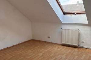 Zentral gelegenes Haus mit schönem Garten - keine Courtage  – Provinzialstraße 170, 66806 Ensdorf – Vorschaubild 7
