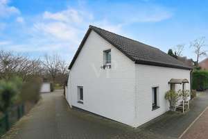 Wohnen auf einer Ebene, mit neuer Heizung! – Die vollständige Adresse der Immobilie erhältst du vom Anbieter., 47239 Rumeln-Kaldenhausen, Duisburg – Vorschaubild 3