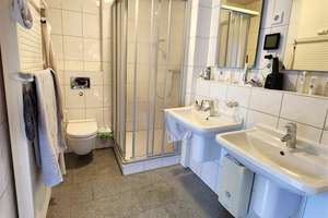 = H = FREISTEHENDES ZWEIFAMILIENHAUS IN TOP WOHNLAGE ! 2X GARAGEN, TERRASSEN, GARTEN = H = – Die vollständige Adresse der Immobilie erhältst du vom Anbieter., 42489 Wülfrath – Vorschaubild 26