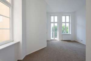 5-Zimmer-Altbauwohnung mit Kachelöfen & Stuck – 144 m² in Top-Lage – Die vollständige Adresse der Immobilie erhältst du vom Anbieter., 10969 Kreuzberg, Berlin – Vorschaubild 8