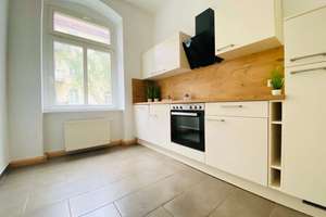 Hochwertig renovierte 2-Raum-Wohnung inklusive moderner EBK & Balkon – An der Grundschule 4, 4319 Engelsdorf, Leipzig – Vorschaubild 2