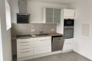 Rheinblick - attraktive 1,5-Zimmer-Wohnung mit Einbauküche in Koblenz – Die vollständige Adresse der Immobilie erhältst du vom Anbieter., 56076 Pfaffendorf, Koblenz – Vorschaubild 7