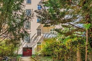 Provisionsfrei! Vermietete 2-Zi.-Altbauwohnung in Bestlage-Prenzlauer Berg als Zukunftsabsicherung – 10407 Prenzlauer Berg, Berlin – Vorschaubild 4