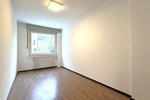 Modernisierte 3-Zimmer-Wohnung im Hochparterre mit zwei Stellplätzen in Duisburg-Hamborn! – Die vollständige Adresse der Immobilie erhältst du vom Anbieter., 47166 Neumühl, Duisburg – Vorschaubild 3