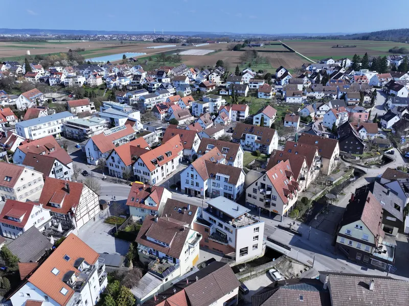 3-House Mixed-Use Complex – Neuhausen auf den Fildern – Central Innenstadt - 2
