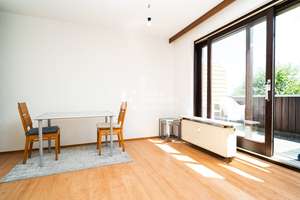 Attraktive 2-Zimmer-Wohnung in gepflegter Wohnanlage mit Stellplatz – 97076 Lengfeld, Würzburg – Vorschaubild 3