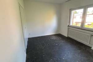 Charmantes Reihenhaus mit Potenzial in ruhiger Lage ! – Steinauerstraße 10, 40721 Hilden – Vorschaubild 11