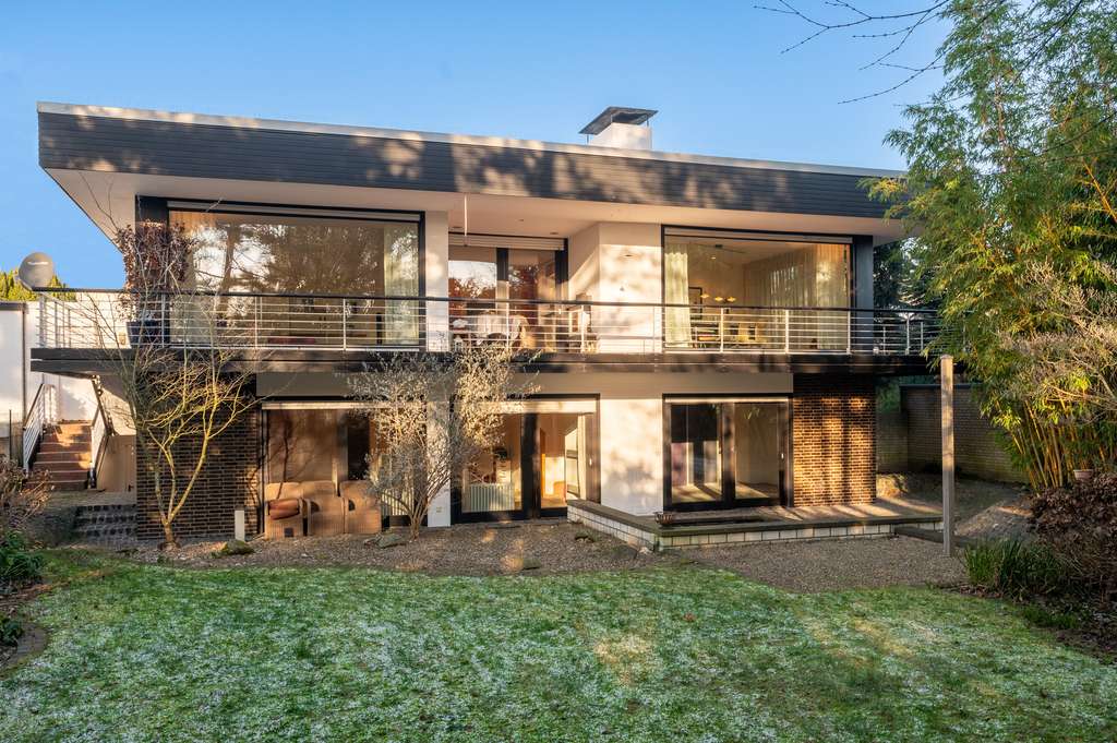 Freistehendes Designerhaus in bester Wohnlage von Grevenbroich-Elsen