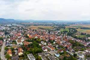 Architektur trifft Lebensqualität! Bungalow-Rarität mit Wellnessbereich und Gartenidylle – Böblingen (Kreis) – Vorschaubild 25