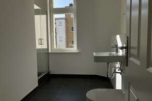 Wunderschöne sanierte  Altbauwohnung mit Balkon in St. Lorenz  Nord – 23554 Sankt Lorenz Nord, Lübeck – Vorschaubild 24