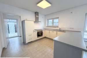 IM NEUBAUGEBIET - Freist. 2-Fam. Haus mit 2 Garagen in bester Lage von 66497 Contwig – Die vollständige Adresse der Immobilie erhältst du vom Anbieter., 66482 Stadtmitte, Zweibrücken – Vorschaubild 18