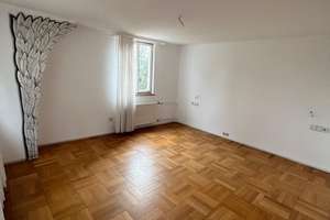 Seltenes Schmuckstück direkt am Neckar in Traumlage und schöner Dachterrasse, Familien+WG geeignet  – Die vollständige Adresse der Immobilie erhältst du vom Anbieter., 72108 Rottenburg am Neckar – Vorschaubild 10