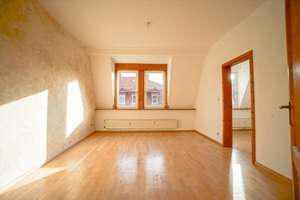 Platz für Träume: Großzügige 4-Zimmer-Whg. mit 123 m² und tollem grünen Innenhof, zum Hammerpreis! – Die vollständige Adresse der Immobilie erhältst du vom Anbieter., 90429 Bärenschanze, Nürnberg – Vorschaubild 5