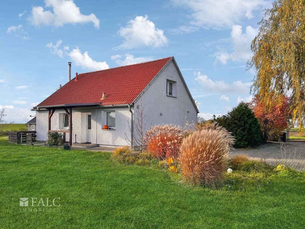 Immobilie in Dobin am See - ***Alleinlage - Ihr Feriendomizil am Schweriner See*** - Bild 1