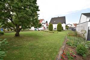 DIETZ: Einfamilienhaus mit Garage, großem Garten in einer ruhigen Randlage! Wohnhausanbau möglich! – Darmstadt-Dieburg (Kreis) – Vorschaubild 2