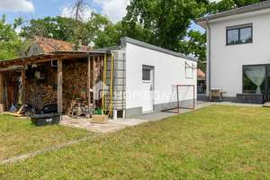 Luxuriöses Einfamilienhaus von 2016 mit Kamin, Designküche und Doppelgarage – Die vollständige Adresse der Immobilie erhältst du vom Anbieter., 12621 Kaulsdorf, Berlin – Vorschaubild 4