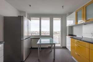 Property thumbnail 8