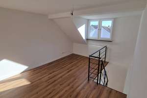 Frisch Sanierte Maisonette-Wohnung – Nikolaistrasse 35, 47055 Wanheimerort, Duisburg – Vorschaubild 2