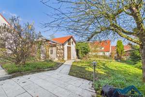 Charmante Doppelhaushälfte in begehrter Halbhöhenlage von Eislingen mit sonnigem 416 m² Grundstück! – Die vollständige Adresse der Immobilie erhältst du vom Anbieter., 73054 Eislingen/Fils – Vorschaubild 6
